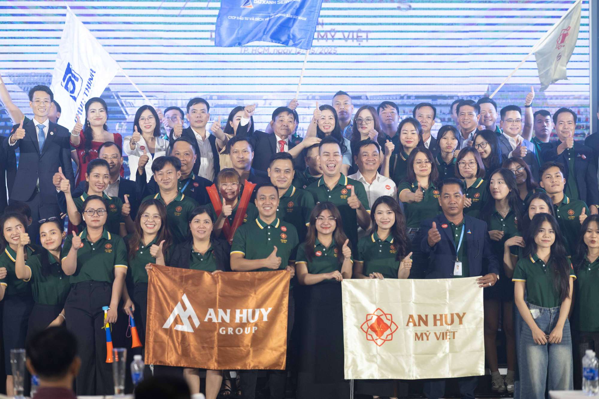 Lễ ra quân dự án An Huy Mỹ Việt với chủ đề "GẮN KẾT SỨC MẠNH - TIẾP LỬA THÀNH CÔNG" ngày 12.5.2025