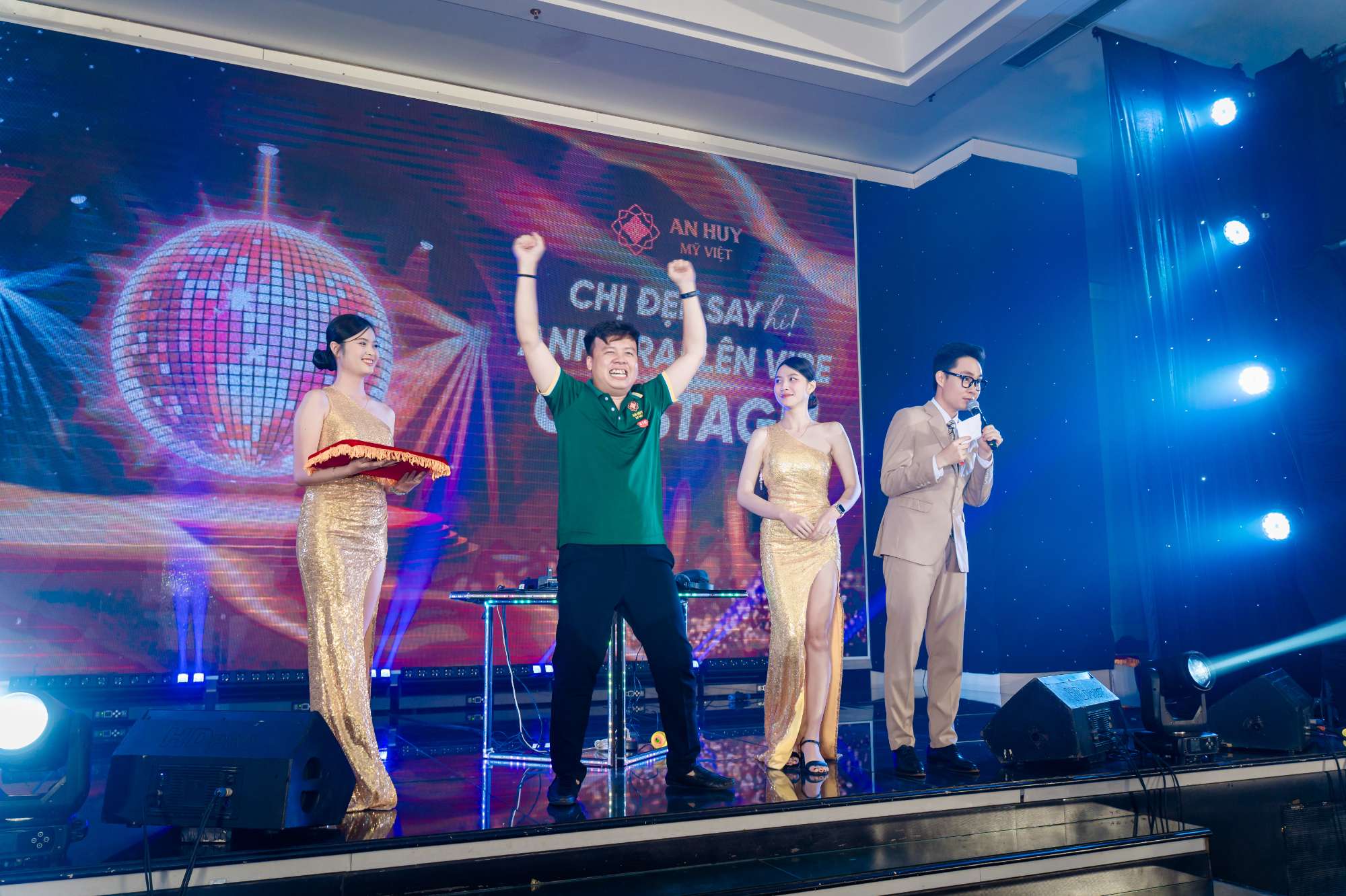 Lễ ra quân dự án An Huy Mỹ Việt với chủ đề "GẮN KẾT SỨC MẠNH - TIẾP LỬA THÀNH CÔNG" ngày 12.5.2025