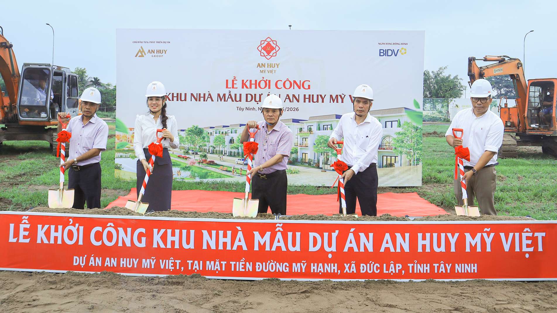 khoi-cong-nha-maujpg.jpg